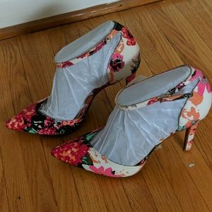 Jessica Simpson Cirrus Pumps